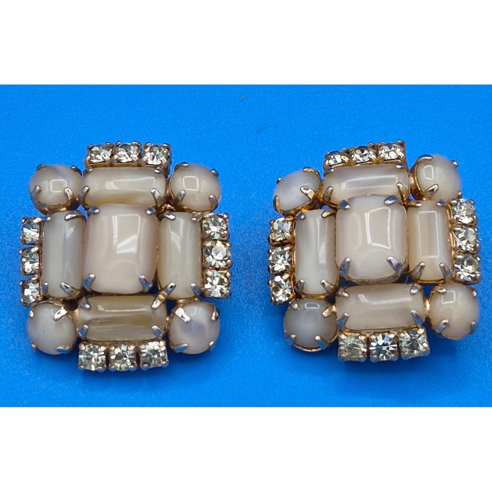 Vintage Clip On Earrings Cream Moonstone Glass Rhinestone Gold Tone Cluster